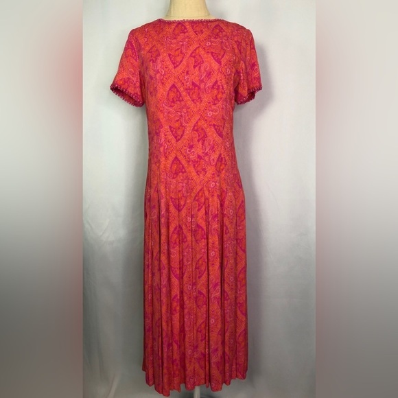 Sarah Elizabeth Short Sleeve Beaded Neckline Pleaded Skirt Orange/Pink Size 4P - Picture 1 of 12